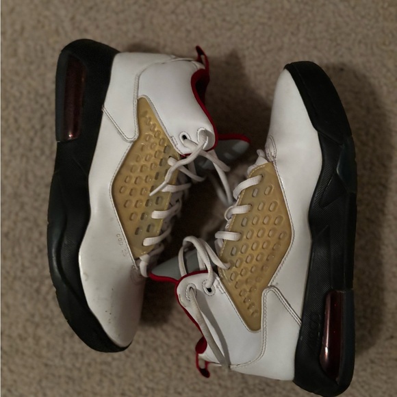 Jordans - Picture 3 of 3